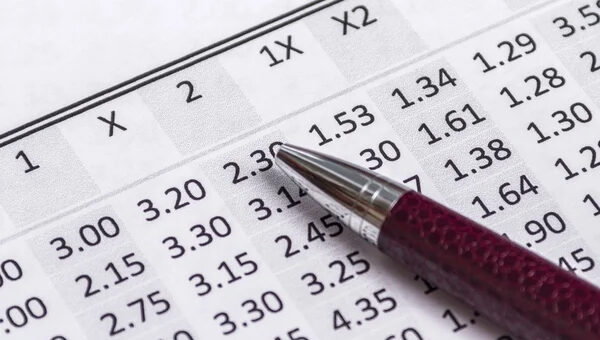 Hvordan setter bookmakere oddsen featured